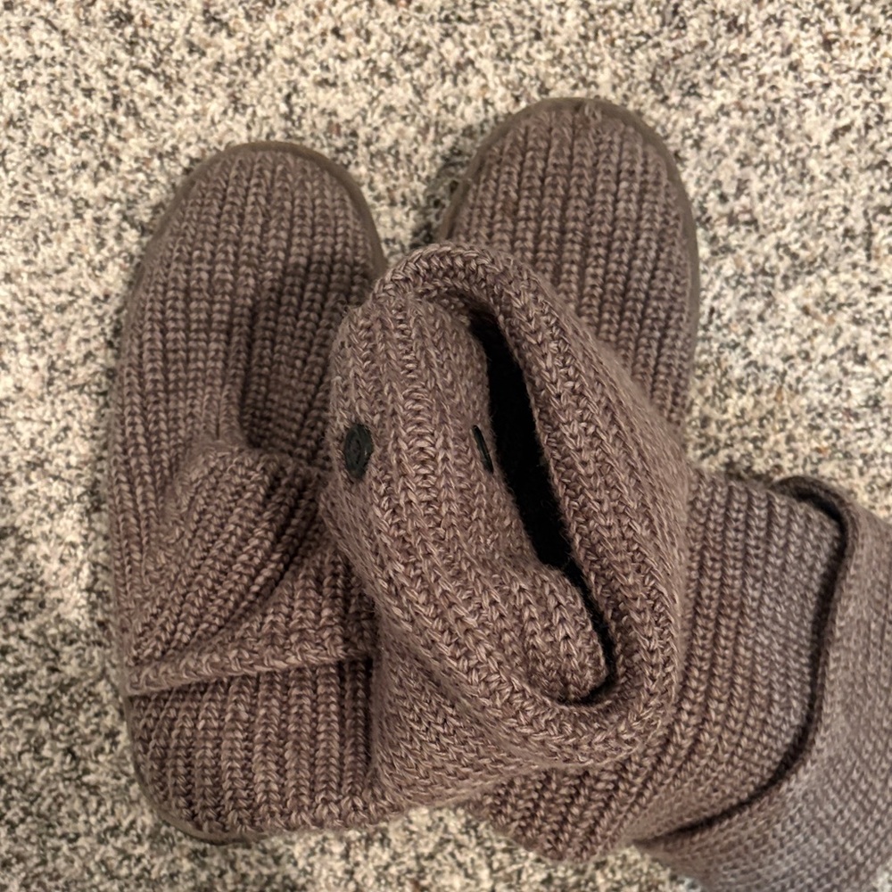 UGG brown grey